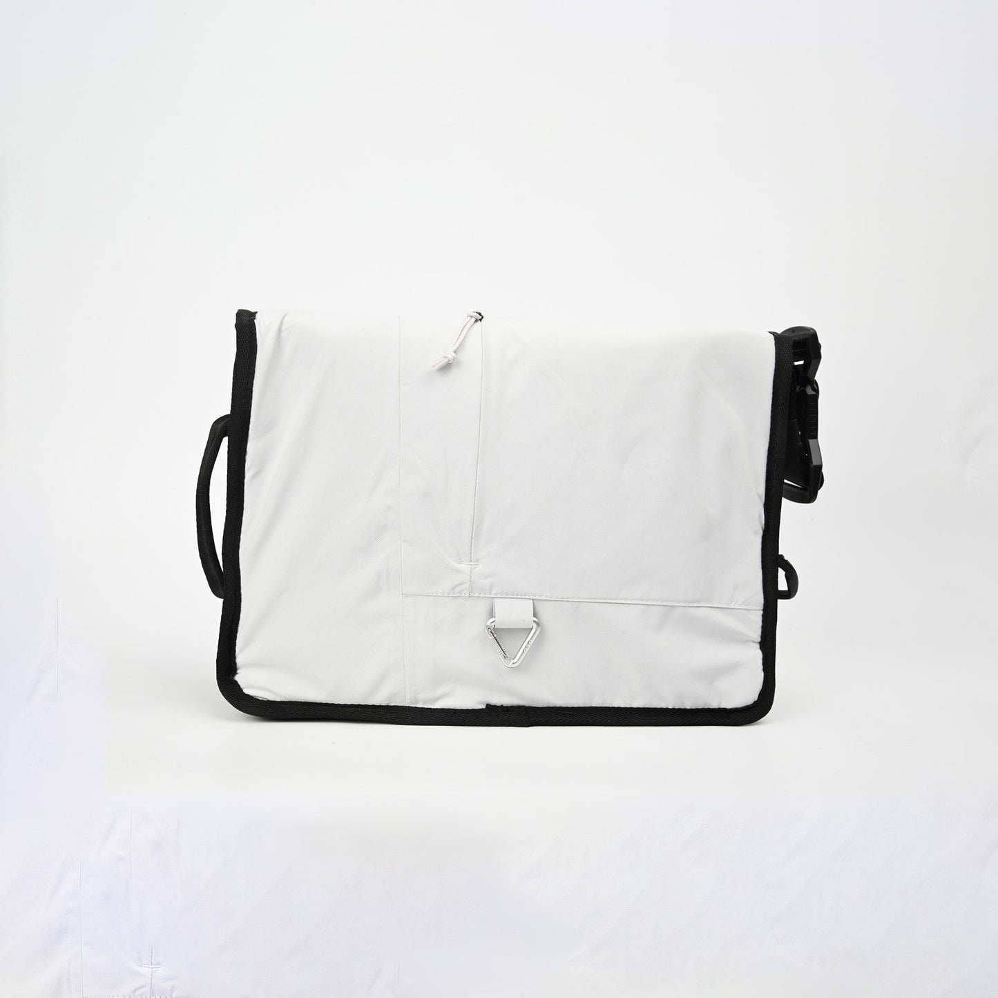 Messenger Bag 023