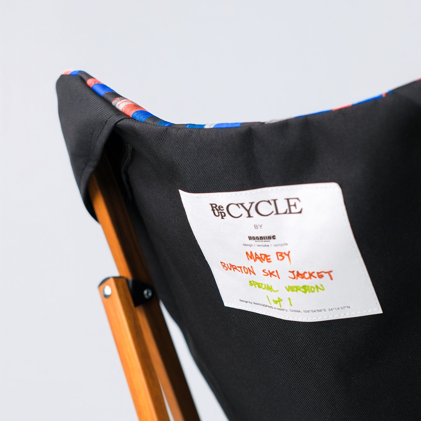 RE-FRAME CHAIRS 坐具 04