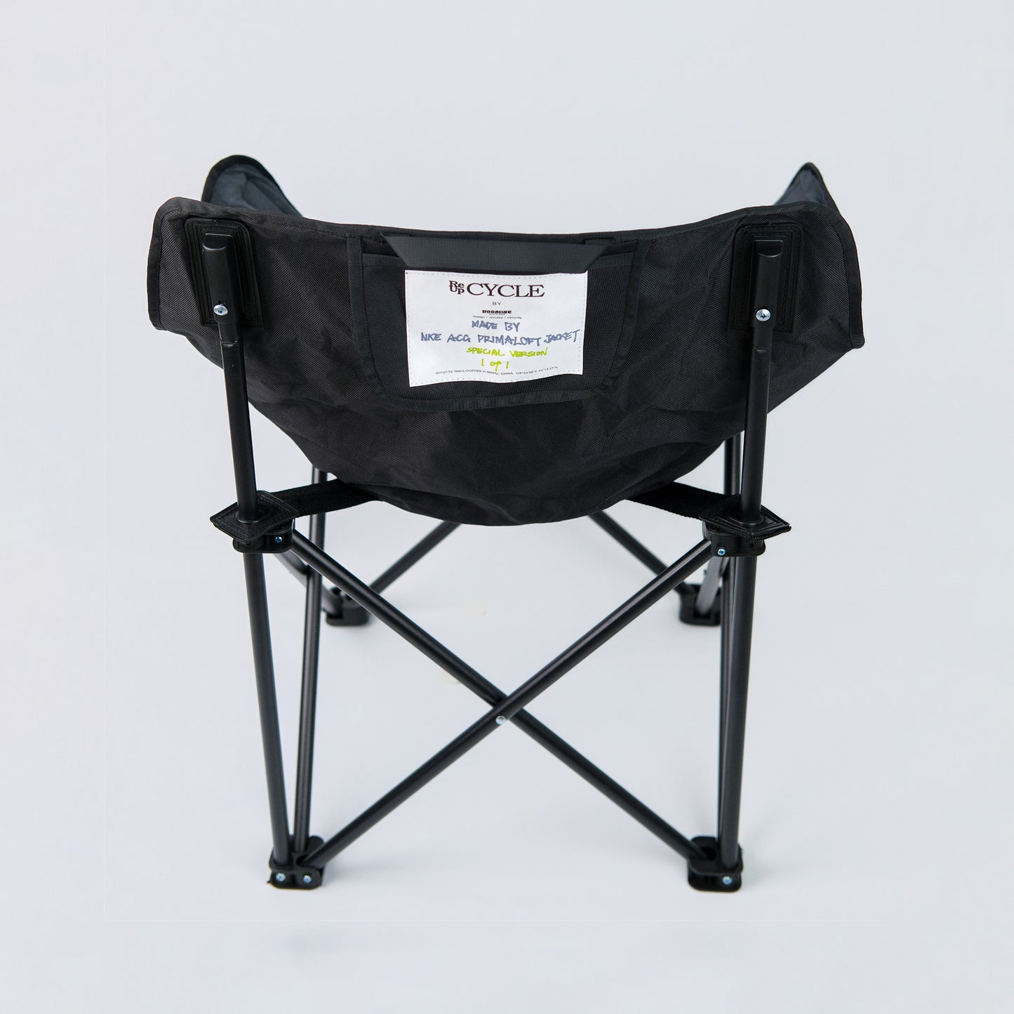 RE-FRAME CHAIRS 坐具 03