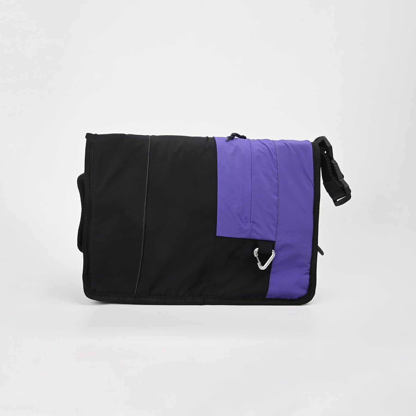 Messenger Bag 038
